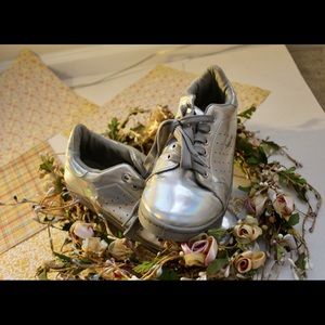 ⭕️⭕️Just in! Holographic Charlotte Russe sneakers